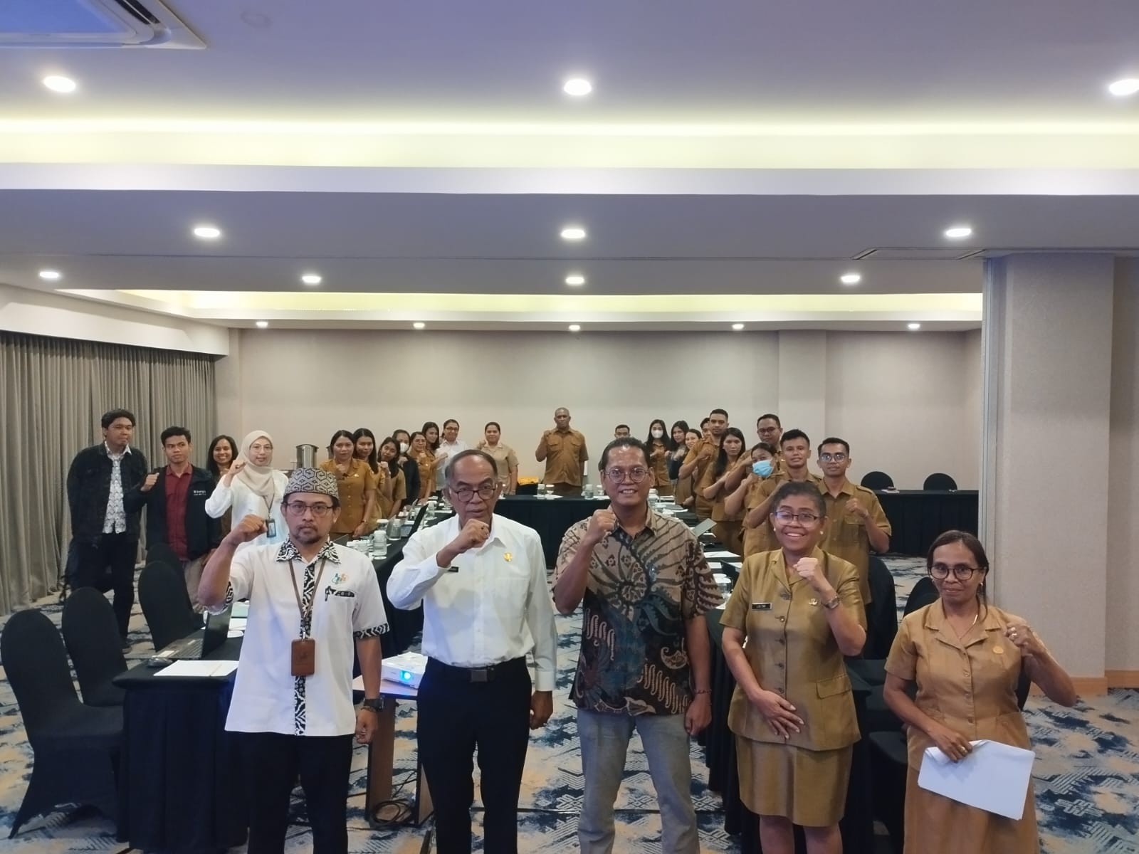 Workshop Desk Data Set Perangkat Daerah Provinsi Nusa Tenggara Timur Tahun 2025, Langkah Preventif menuju Statistik Sektoral yang akurat, responsif, akuntabel dan terpercaya. - Image 4
